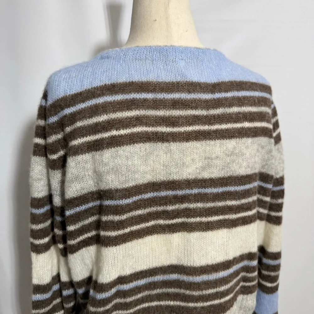 Free People • Kinsley Striped Cropped Cardigan Blue Brown M ASO Mariana Foster